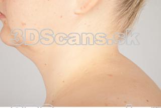 Neck texture of Alice 0004